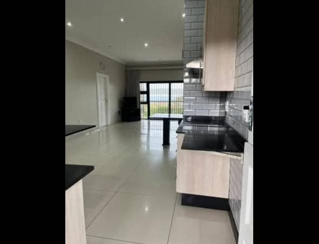 8 BEDROOM HOUSE FOR SALE IN DESAINAGER